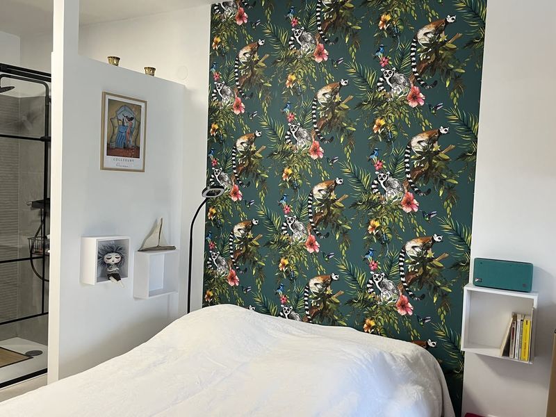 Tapete Madagaskar-Wasserblau
Schlafzimmer unserer Kundin Catherine D.