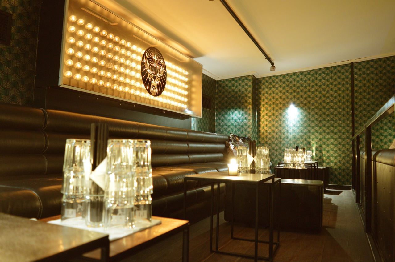 discotheque-wallcovering