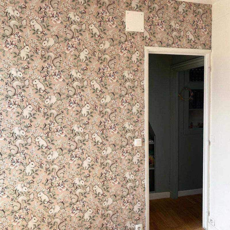 Ein kleines Vorher-Nachher-Bild vom Zimmer des zukünftigen Mädchenbabys \n\n#Babyzimmer #Vorher-Nach