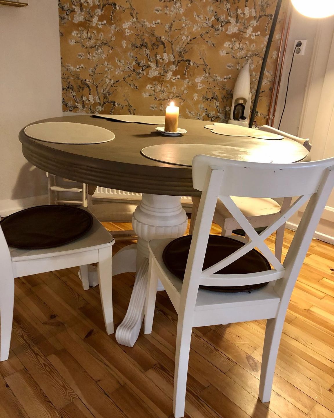 ? ? ? ? #kitcheninspo #kücheninspo #autumn #herbst #cosy #candles #4persons #family #familie #home #