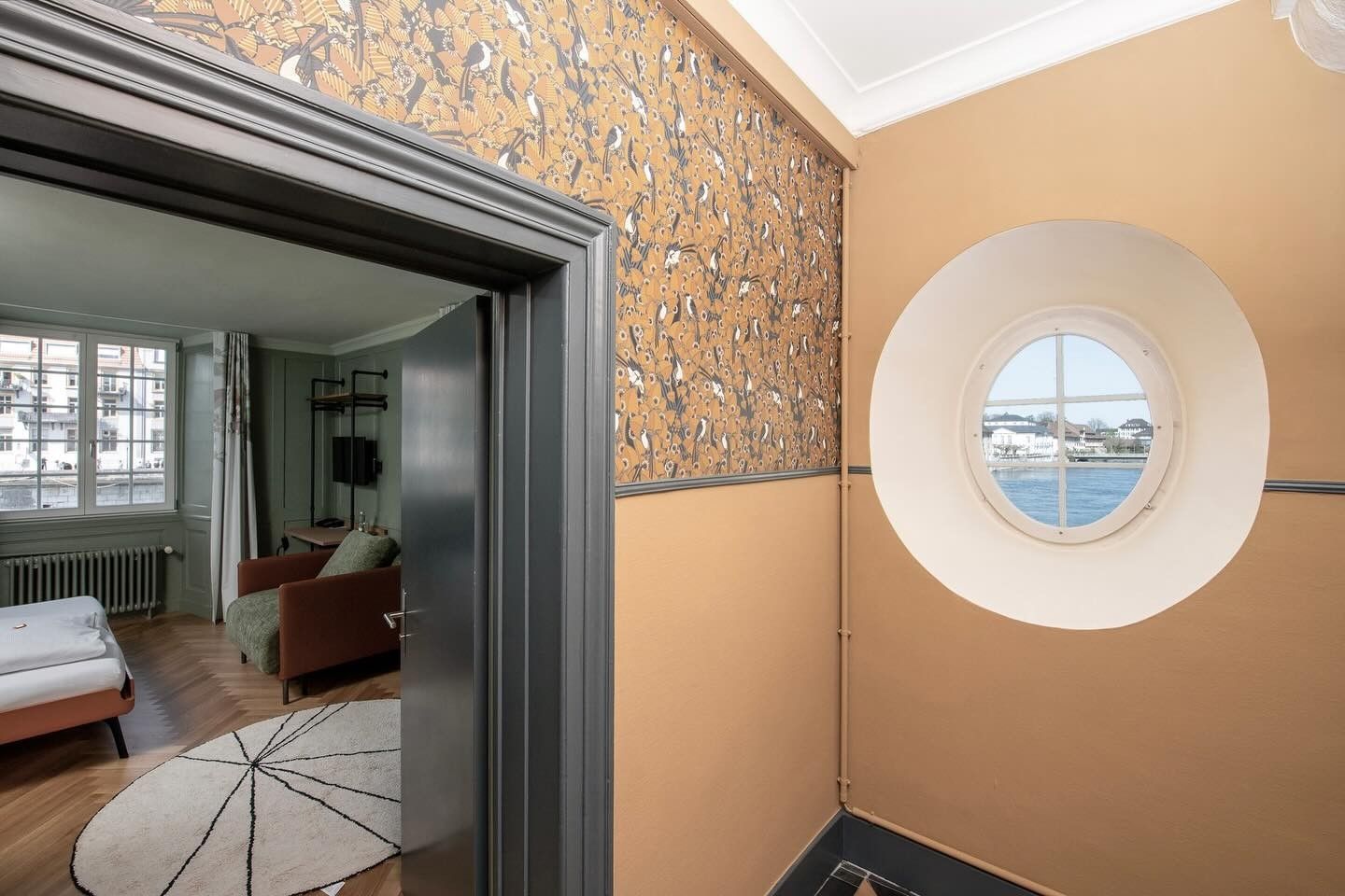 Die neuen Zimmer im Hotel an der Aare in Solothurn sind fertig. Eine schnörkellose und sehr harmonis