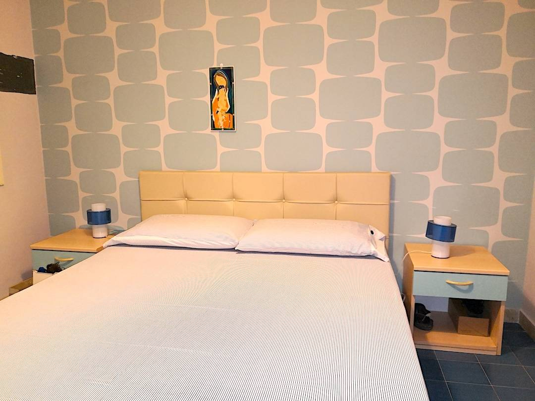 4-Headboard-86