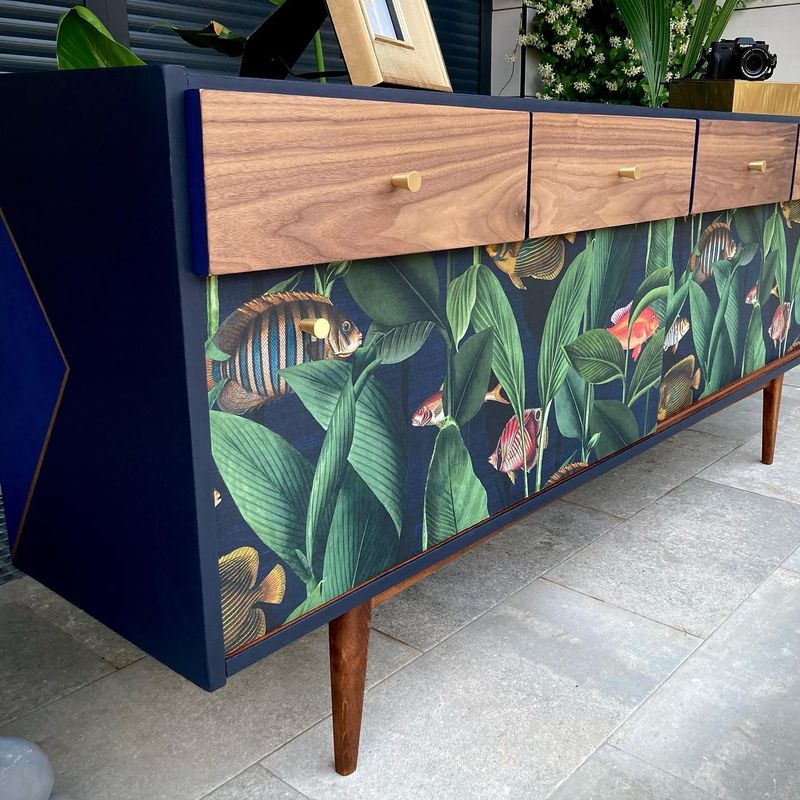 ???AUSVERKAUFT???\n#restauriert #Vintage #Möbel #Möbeldesign #Cole&Son #Sideboards #KreidebemalteMöb