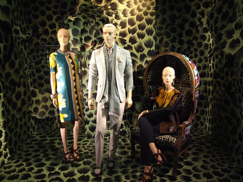 Shop-Window-Wallpaper4