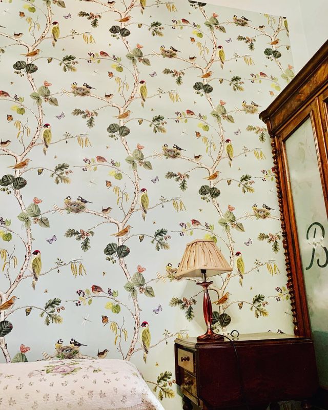 Ich möchte Freude um mich herum haben.\n#70er Jahre Tapeten #Homesweethome #happy #Littlebirds #Lady