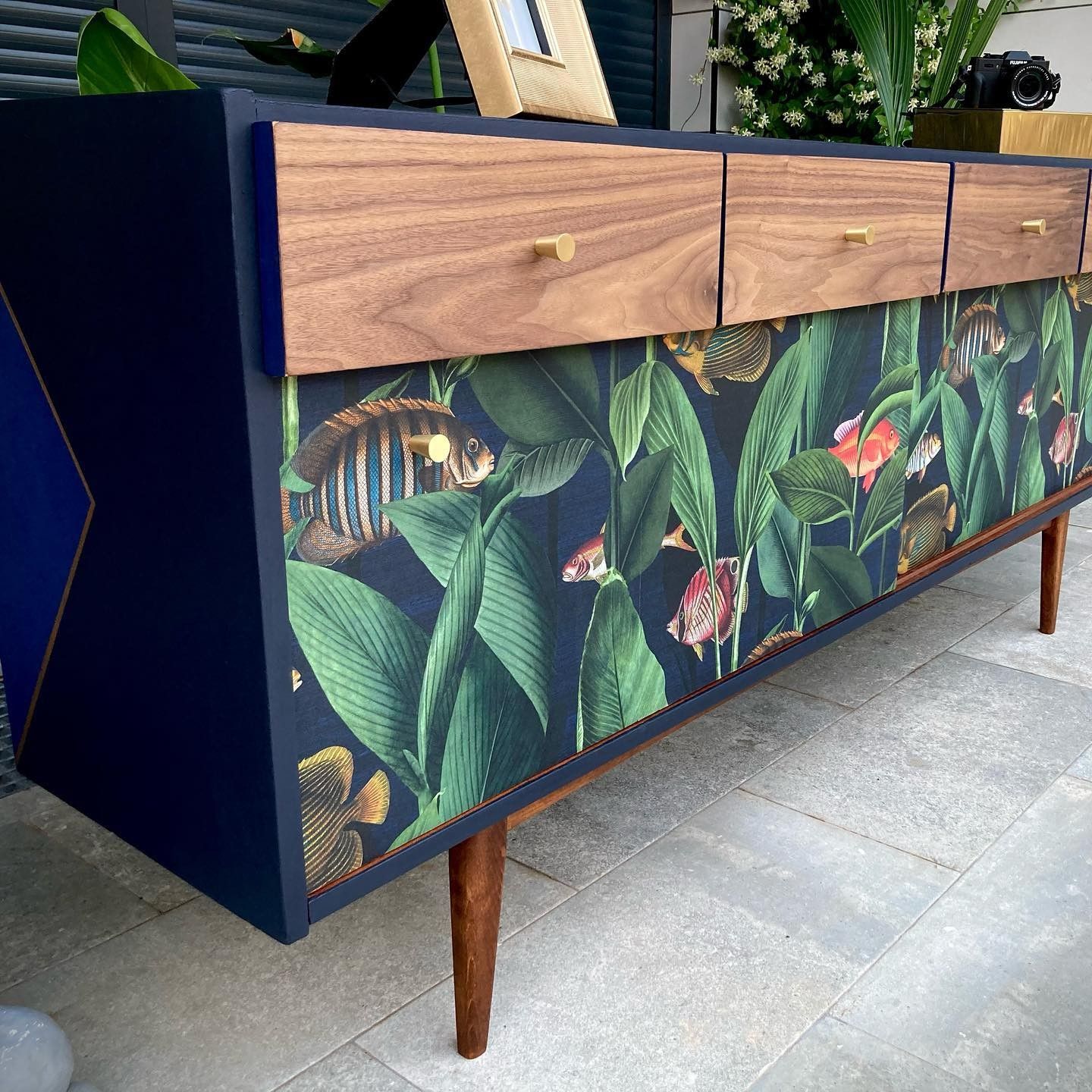 ???AUSVERKAUFT???\n#restauriert #Vintage #Möbel #Möbeldesign #Cole&Son #Sideboards #KreidebemalteMöb
