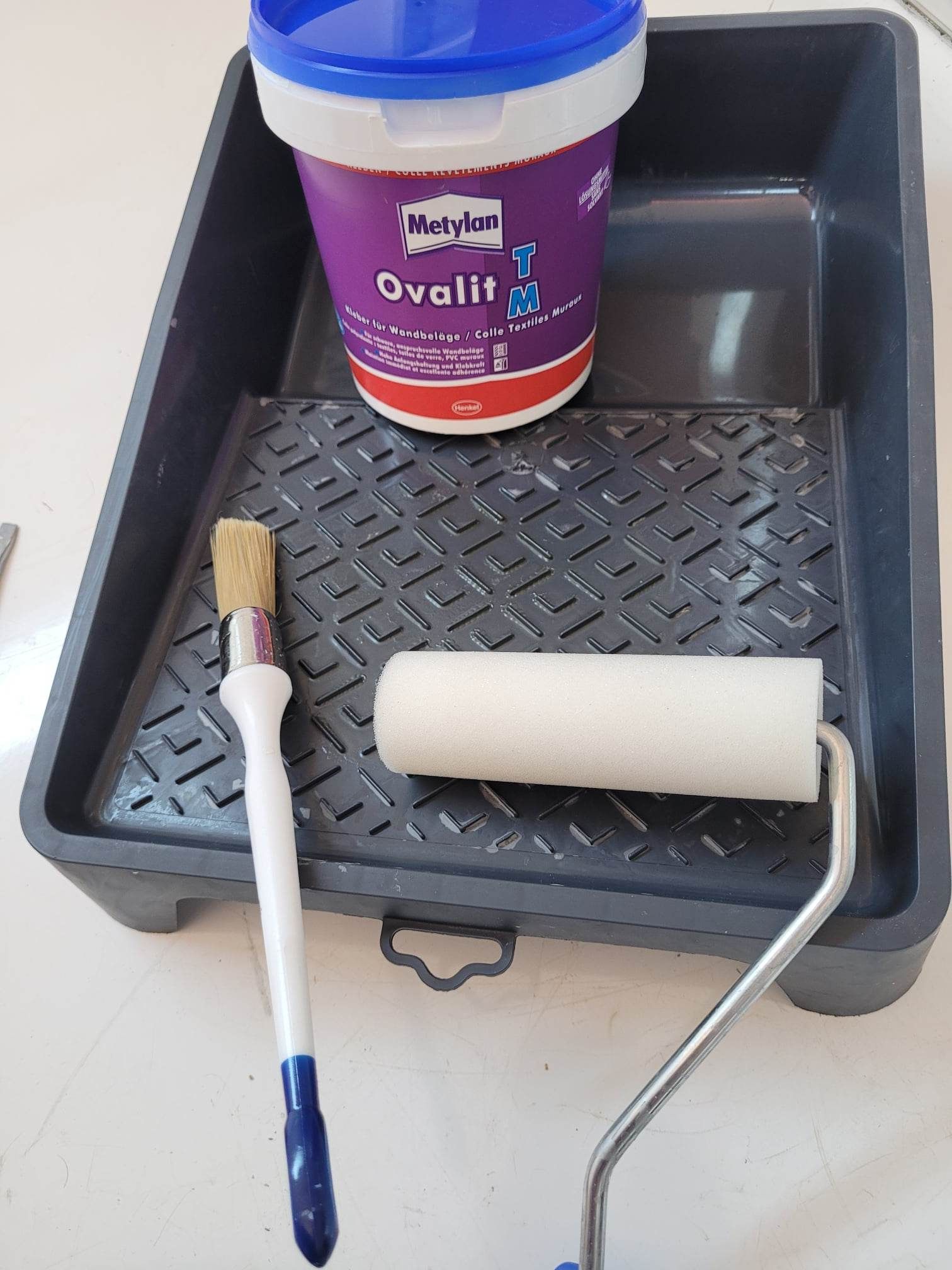 21-materiel-pour-coller-le-papier-peint